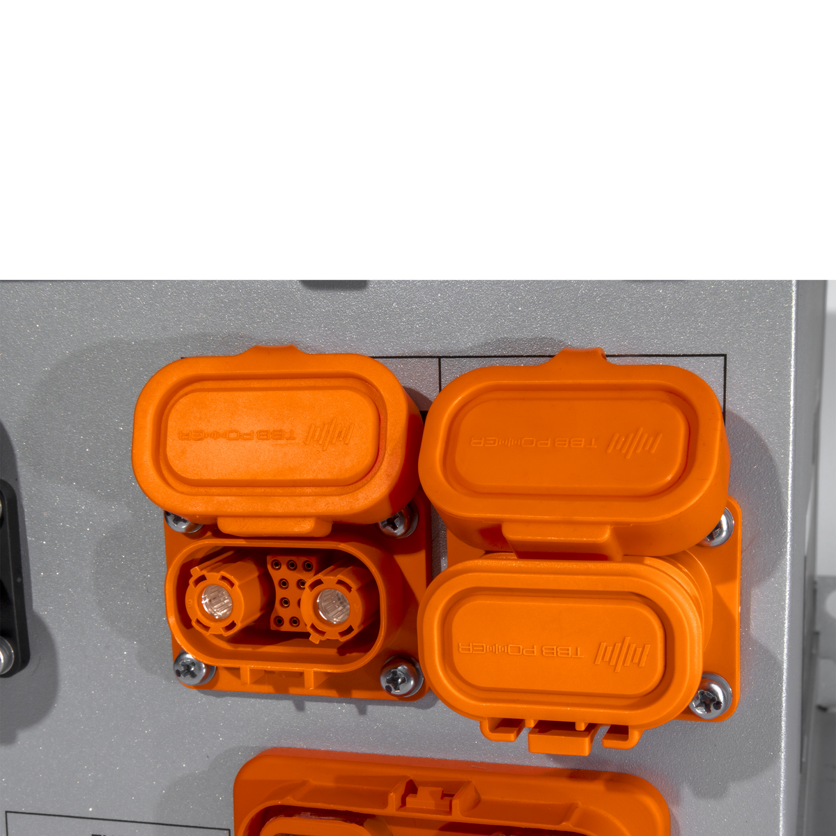 12V Chassis Mount 420Ah Lithium Battery