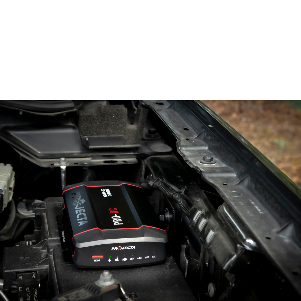 25AMP Dual Battery Charger with Solar
